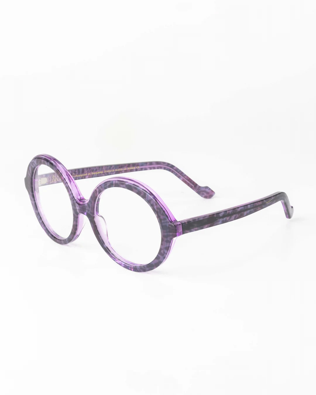 Designed in Bergamo XV · side