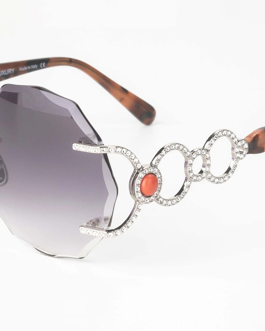 EYC Luxury 9006 · detail
